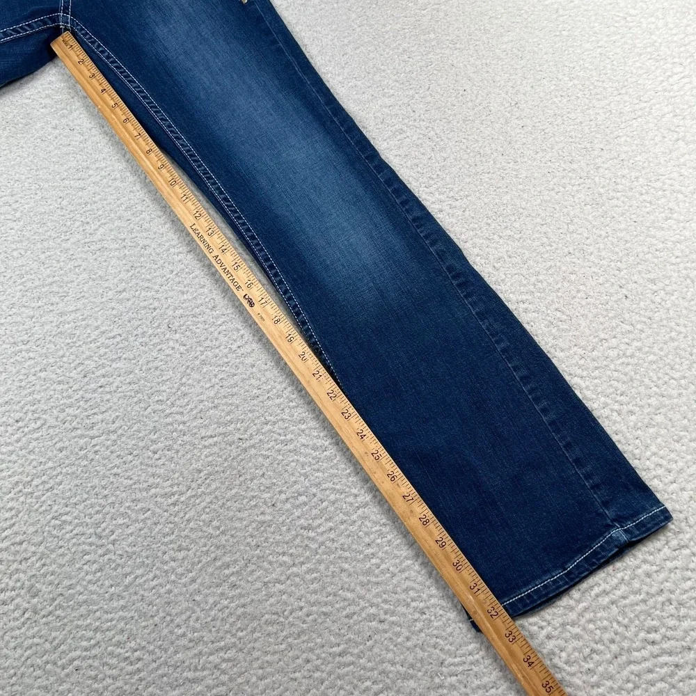 Wrangler Rock 47 Jeans Womens 27x34 *28x32 Ultra‎ Low Rise Boot Cut Embroidered